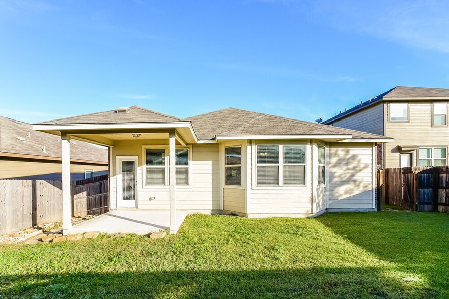 Building Photo - 11328 Silver Rose