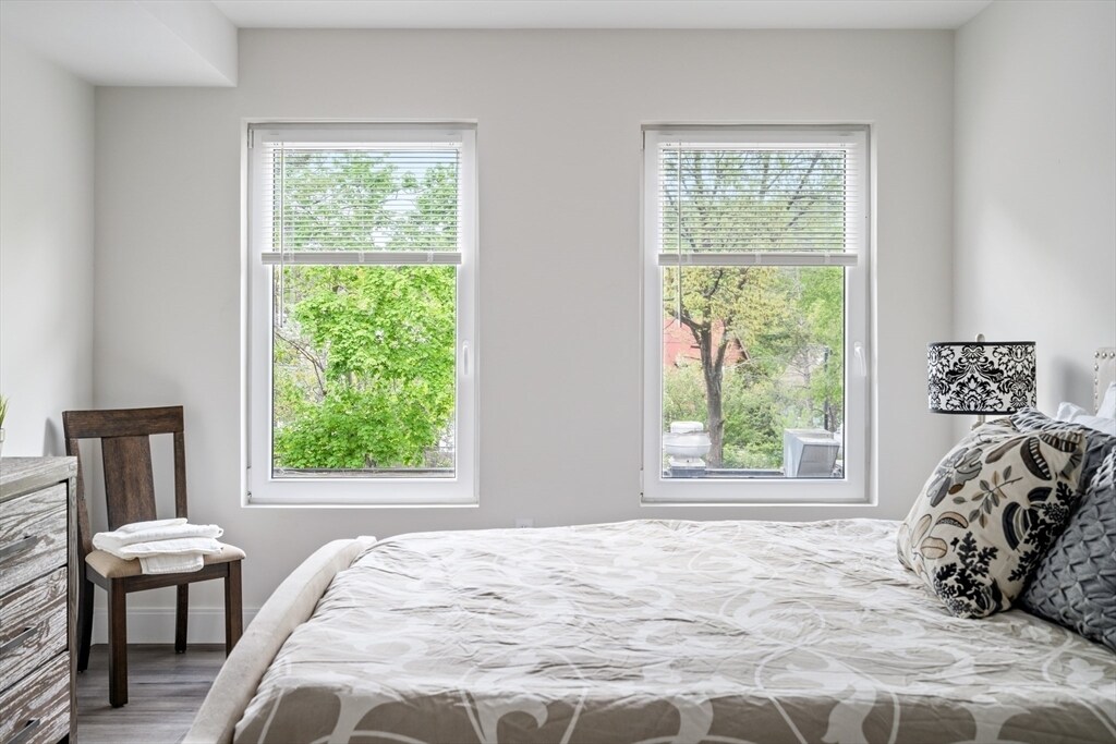 Building Photo - 319 Belgrade Ave