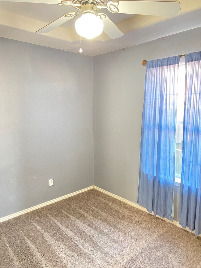 Building Photo - 6226 Cottage Pines Dr