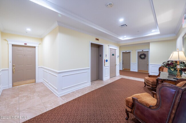 Building Photo - 539 Sophee Ln