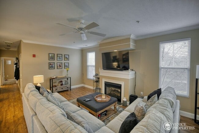 Building Photo - 1789 Drayton Ct