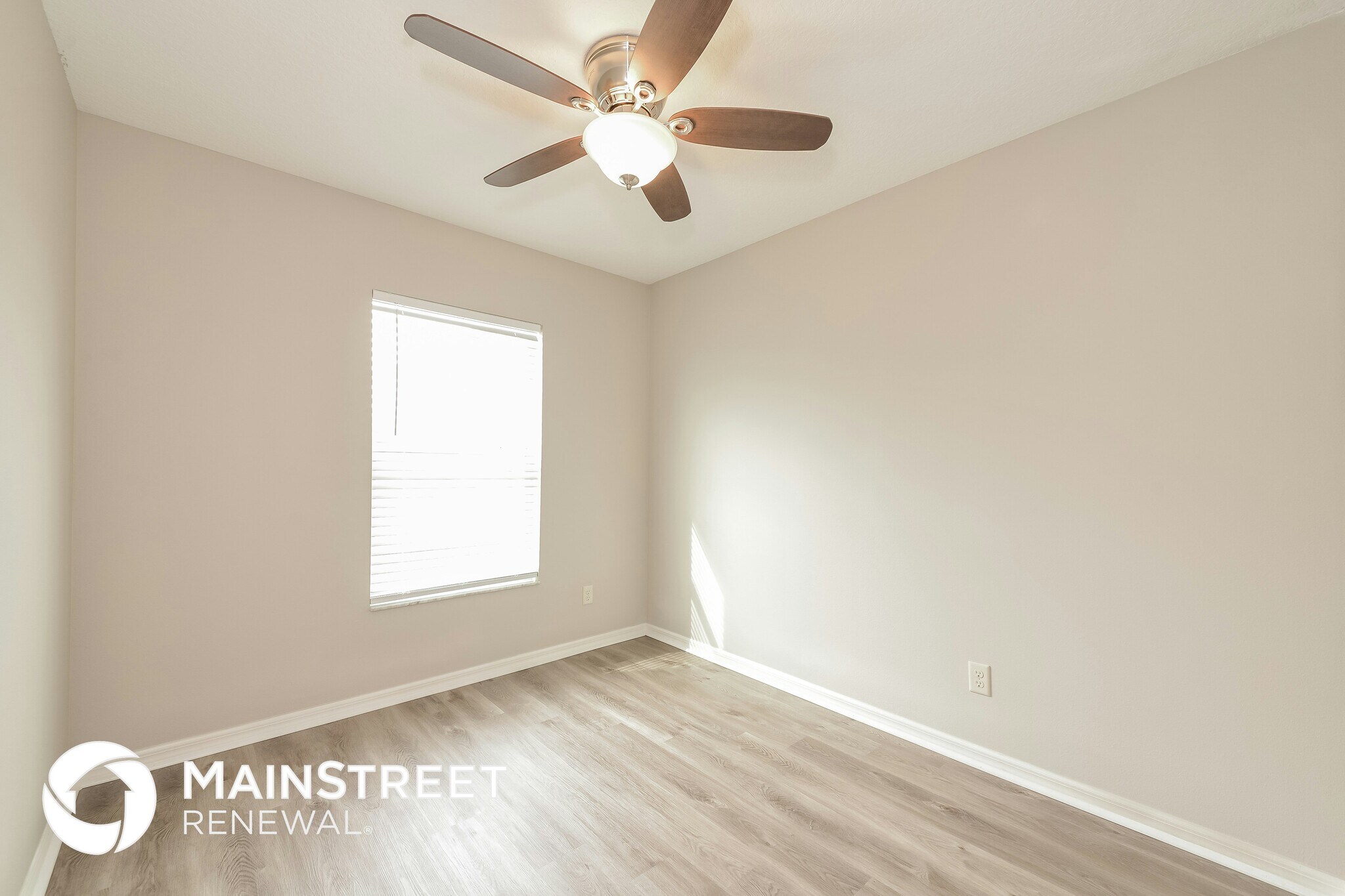 Building Photo - 1167 42nd Terrace E