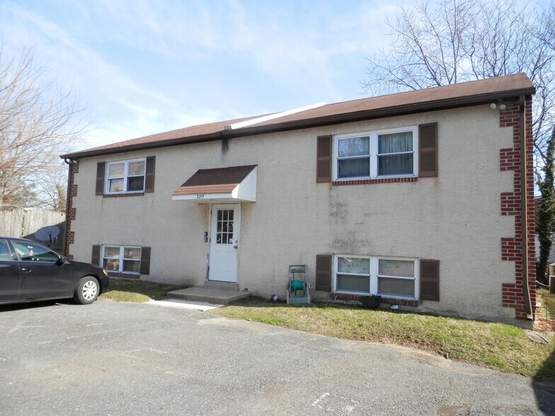 Building Photo - 3215 Tom Sweeney Dr