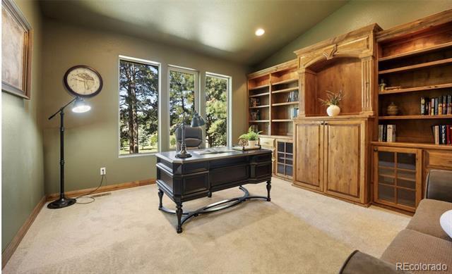 Building Photo - 18525 Glenthorne Ln