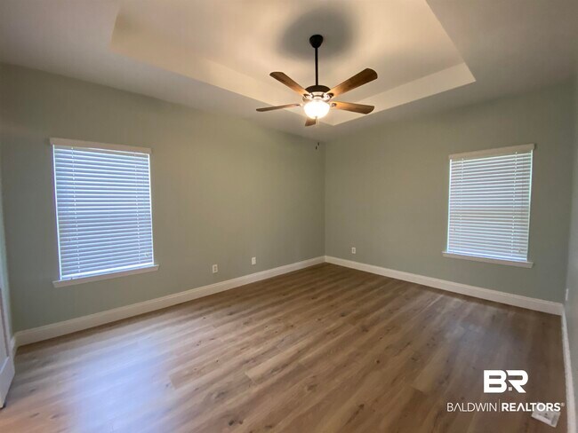 Building Photo - 24304 Raynagua Blvd