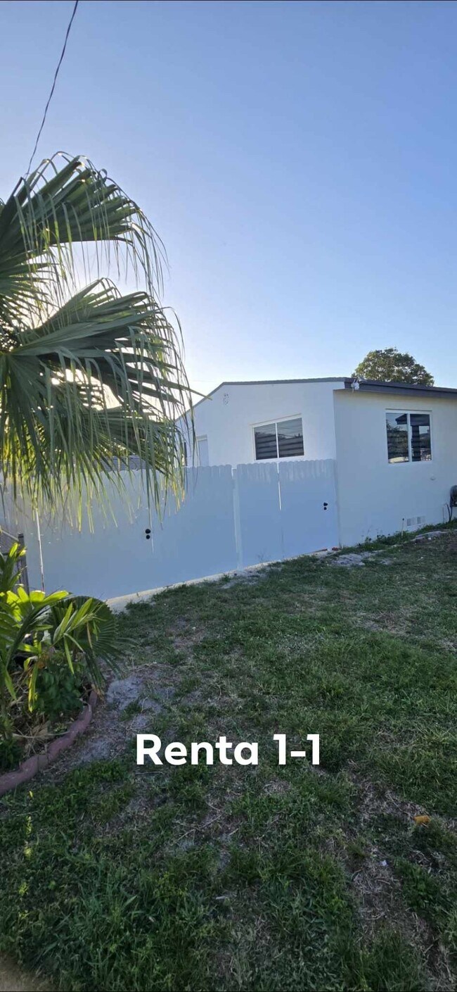 Building Photo - 8830 NW 11th Ct