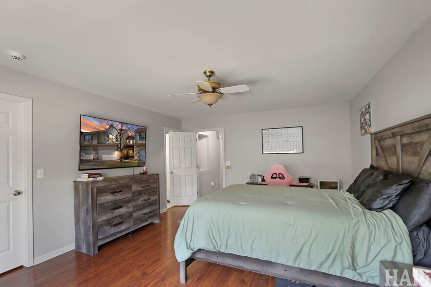 Building Photo - 750 Dillon Ct