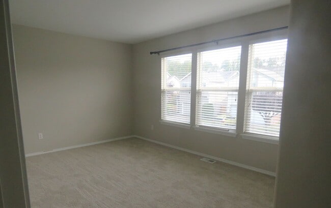 Building Photo - 3bd/2.25ba Renton House