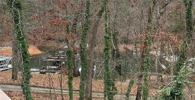 Building Photo - 5997 Warpath Rd