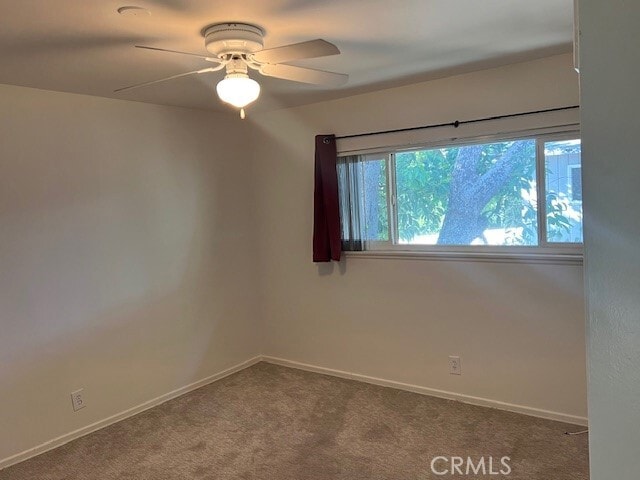 Building Photo - 5851 Woodman Ave