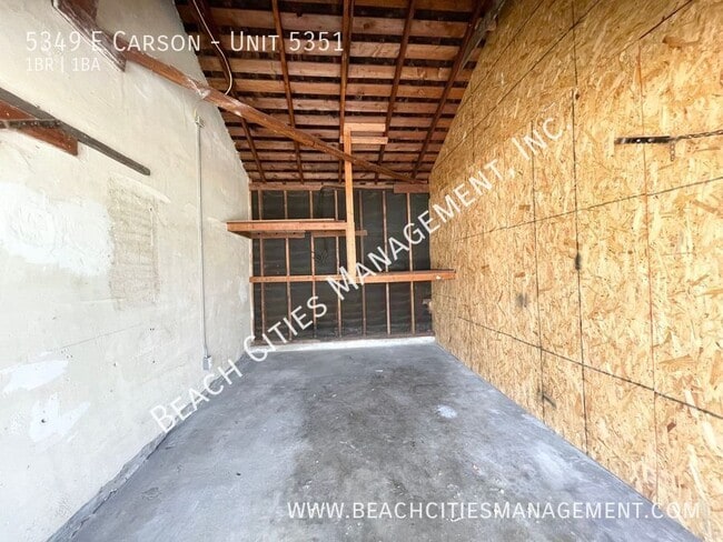 Building Photo - 5349 E Carson St