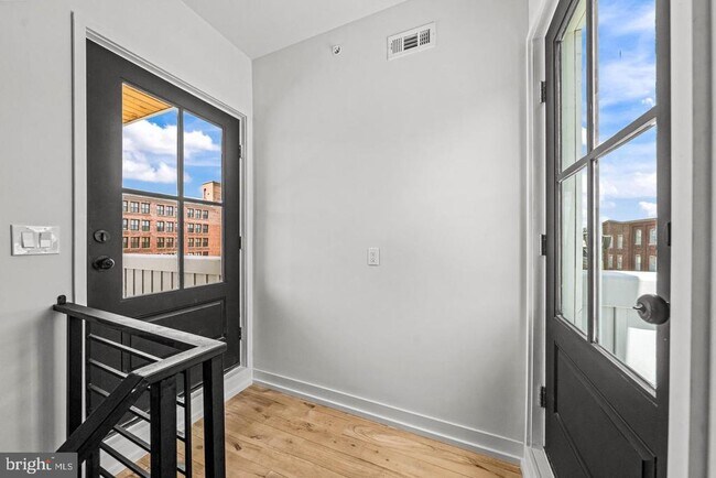 Building Photo - 1146 N 3rd St