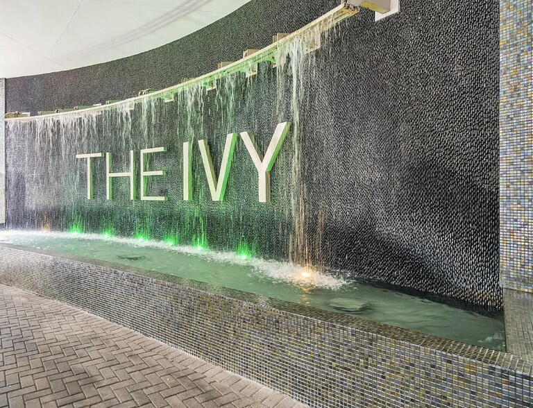 Building Photo - 90 SW 3rd St