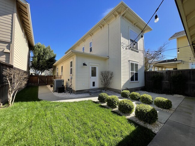 Building Photo - 1324 Purcell Ln