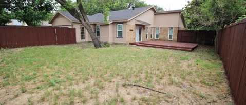 Building Photo - 2812 Lemmontree Ln