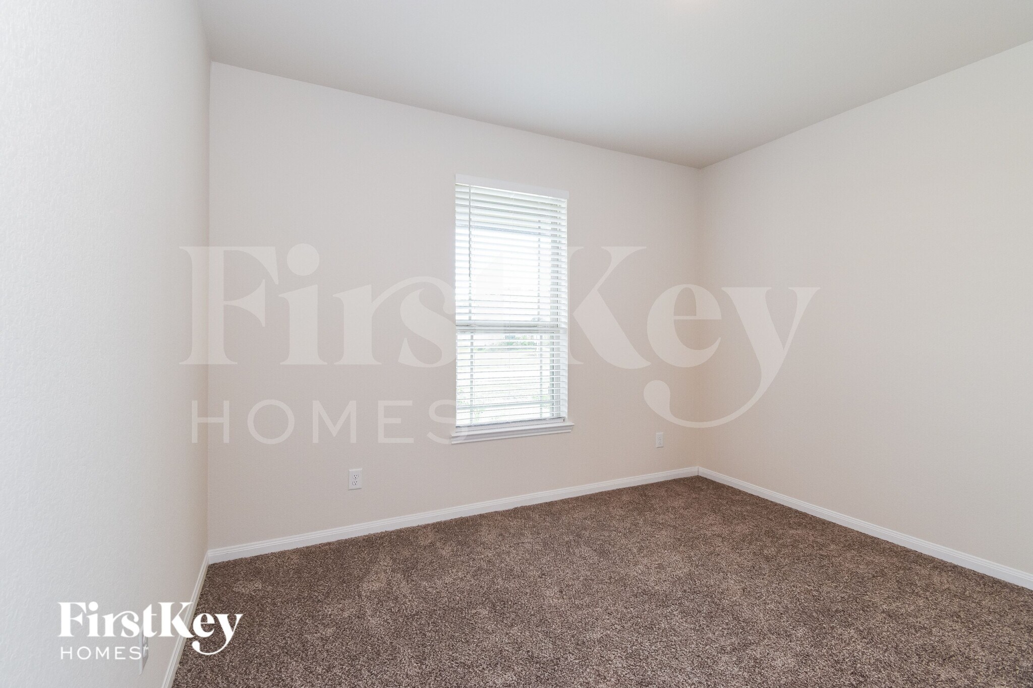 Building Photo - 6542 Blimp Base Blvd