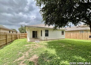 Building Photo - 2121 Dorman Dr