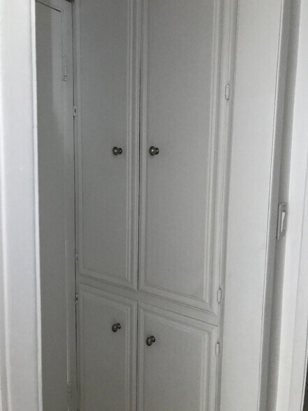 Storage Cabinet - 4401 Willens Ave