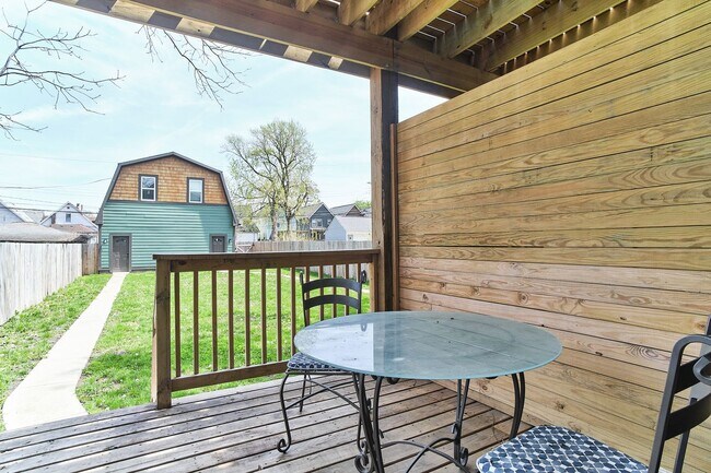 Building Photo - Fully Furnished 2BD Duplex in the Heart of...