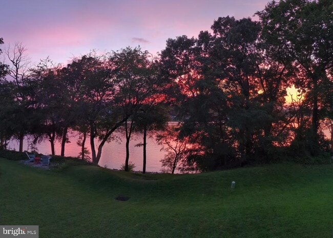 Building Photo - 855 De Franceaux Harbour