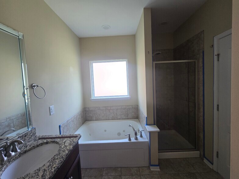 Building Photo - 173 Blackpool Dr