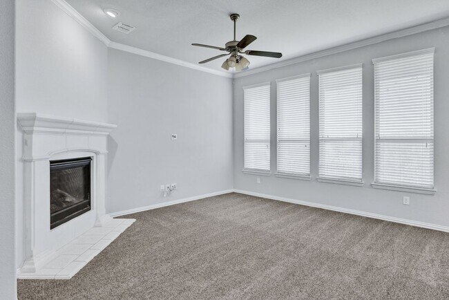 Building Photo - 16117 Gladewater Terrace