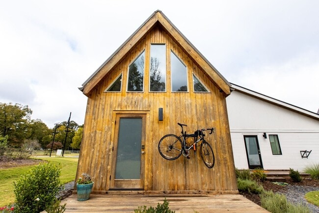 Building Photo - A Micro Home That Doesn't Feel Small!
