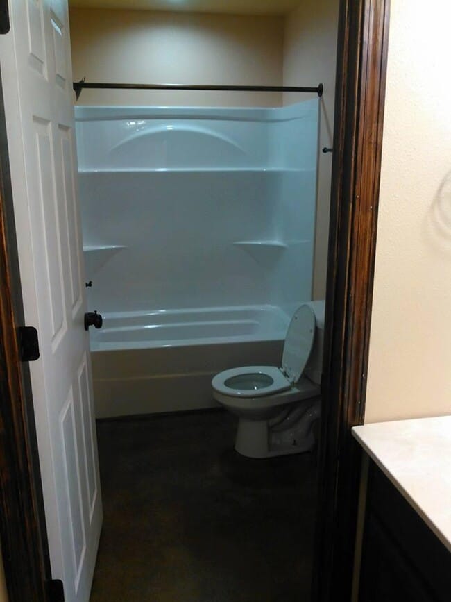 Building Photo - 4522 Elwell