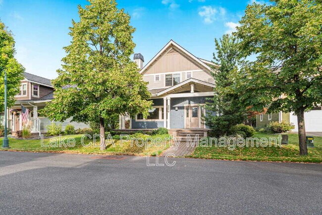 Primary Photo - 3270 N Waterwood Ln