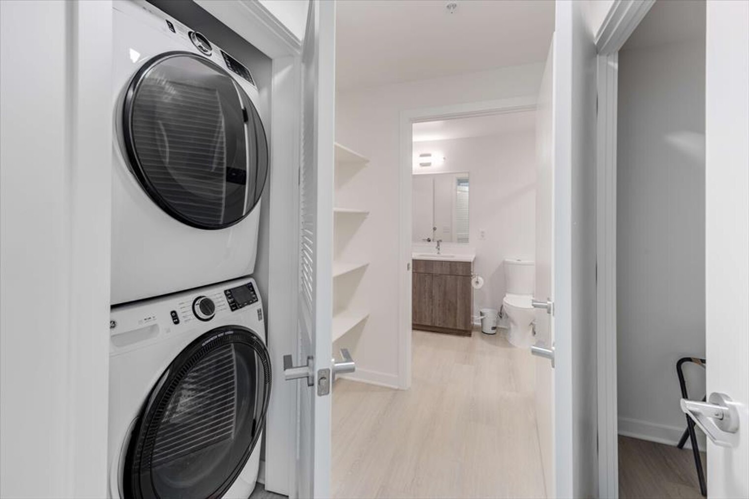 Building Photo - 1051 First St NE