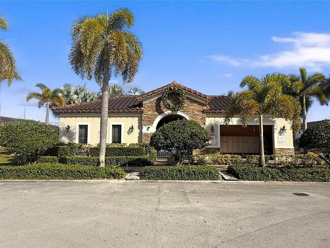 Building Photo - 16620 SW 42nd Terrace