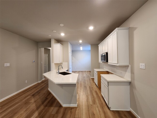 Building Photo - 19014 Whitehaven Bend Ln