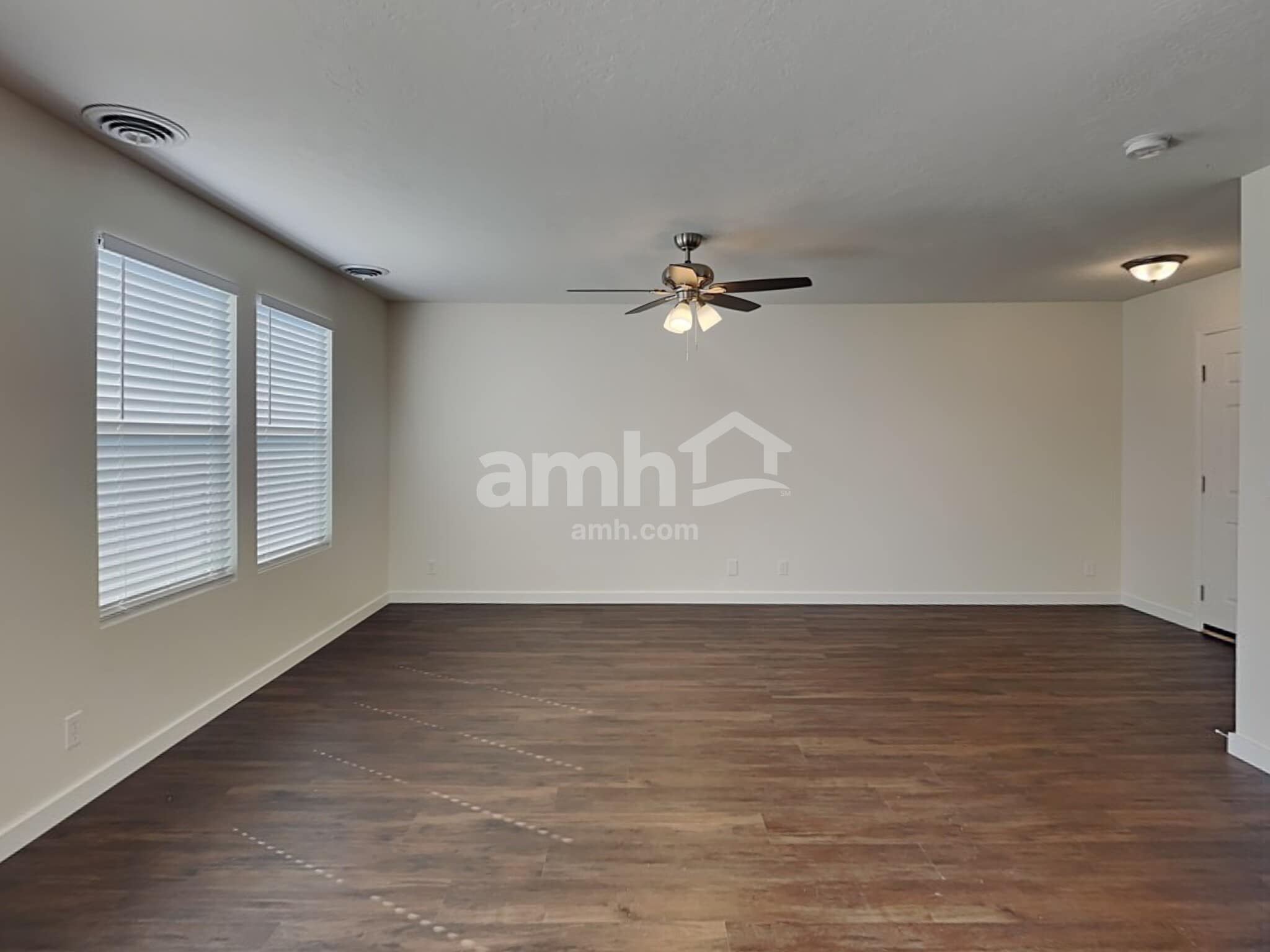 Building Photo - 19735 Susquehanna Way