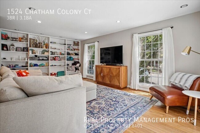 Building Photo - 1524 Chatham Colony Ct