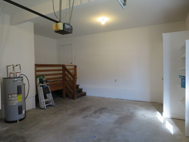 Building Photo - Petersburg Virginia