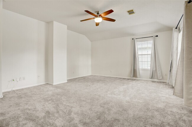 Building Photo - 2507 Willow Springs Ln