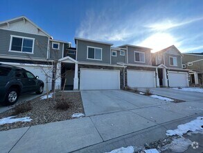 Building Photo - 3 Bd/2 Ba Townhouse in Herriman