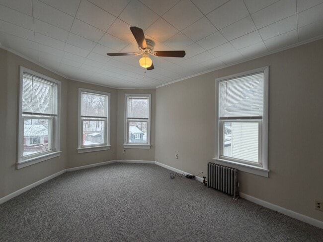 Building Photo - 27-29 Montgomery Ave