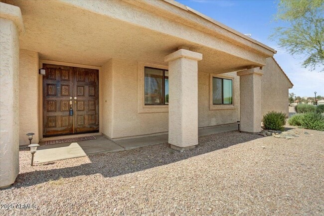 Building Photo - 1644 N Ventura Ln