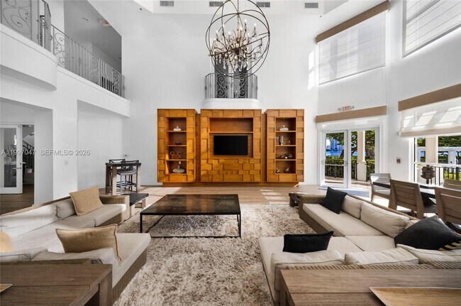 Building Photo - 3245 NE 184th St