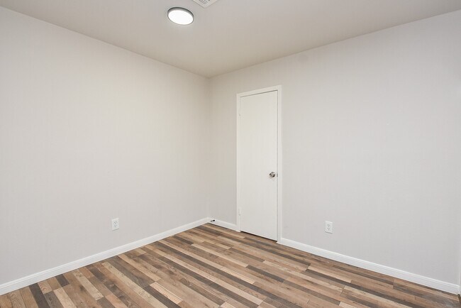 Building Photo - 3642 Ocee St