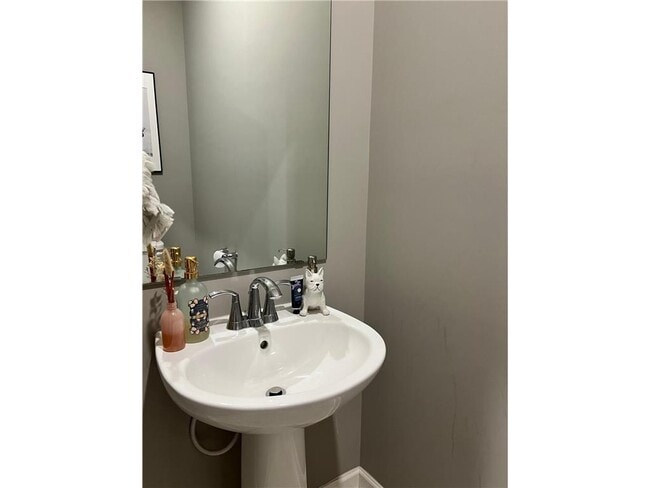 Building Photo - 5021 Useppa Trl