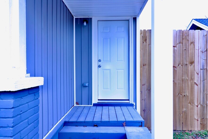 Building Photo - 6259 Sewells Point Rd