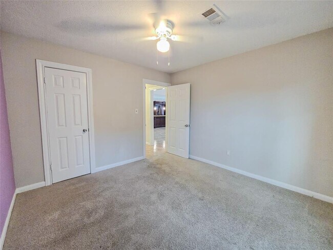 Building Photo - 11207 Sagevalley Dr