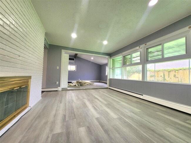 Building Photo - 60 Barrister Rd