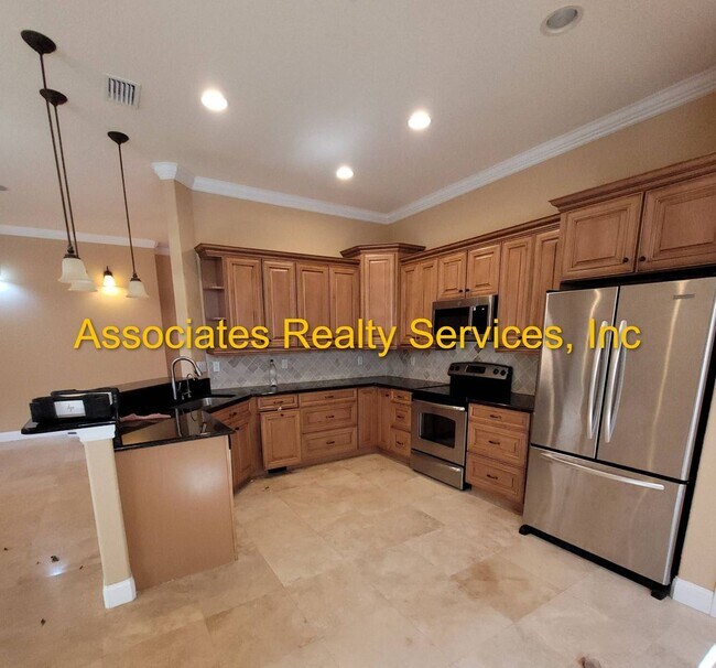 Building Photo - Beautiful 3 Bed / 2 Bath Home in Willow Oa...