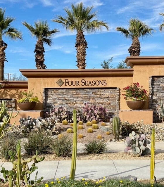 Building Photo - 1236 Esperanza Trail