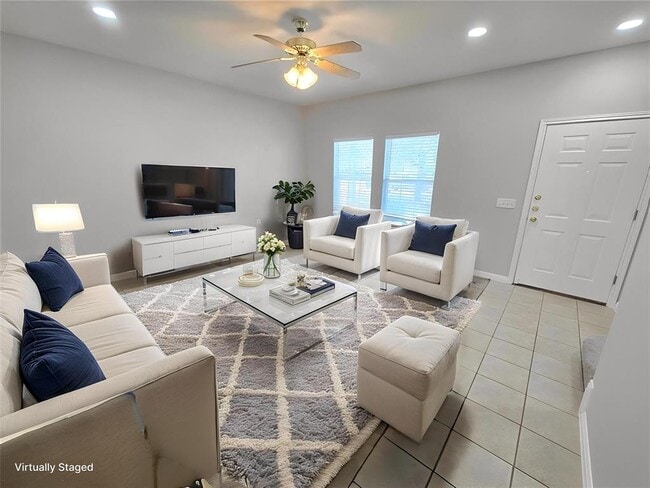 Building Photo - 7509 Lazy Creek Dr