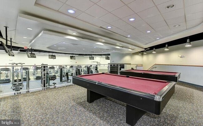 Building Photo - 1121 ARLINGTON Blvd