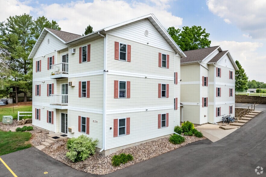 Primary Photo - Pioneer Court Apartments